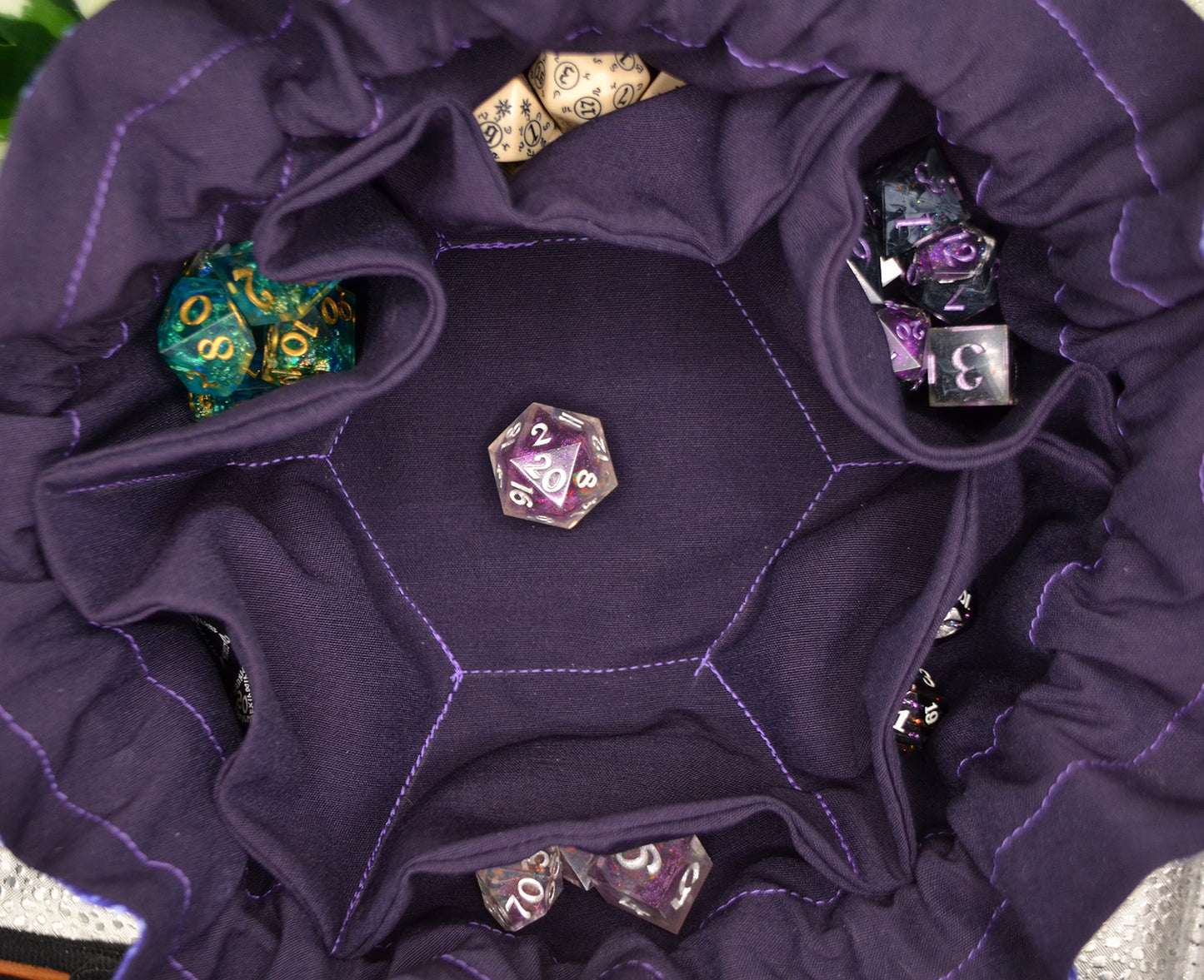 'Amethyst' Normal Dice Bag