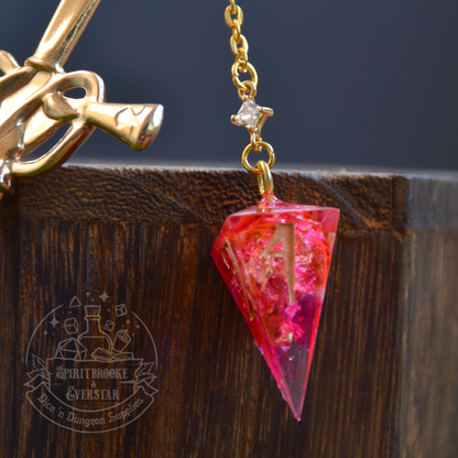 Dice Hair Sword - Golden Sword with a bright pink D4 die