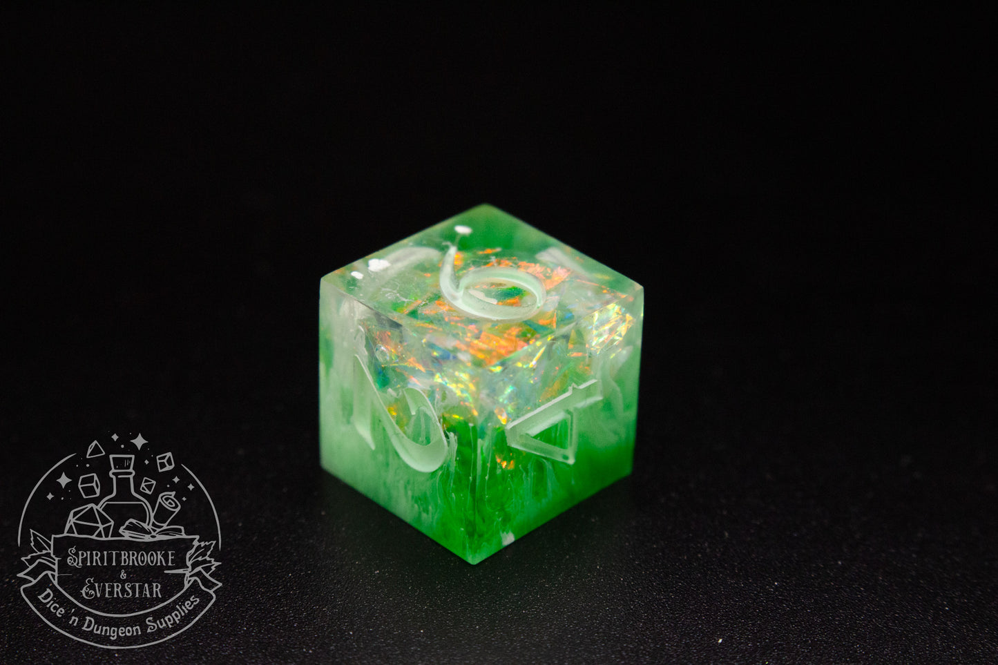 Green Rainbow Druid Polyhedral Dice