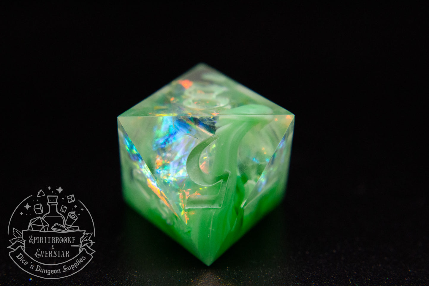 Green Rainbow Druid Polyhedral Dice