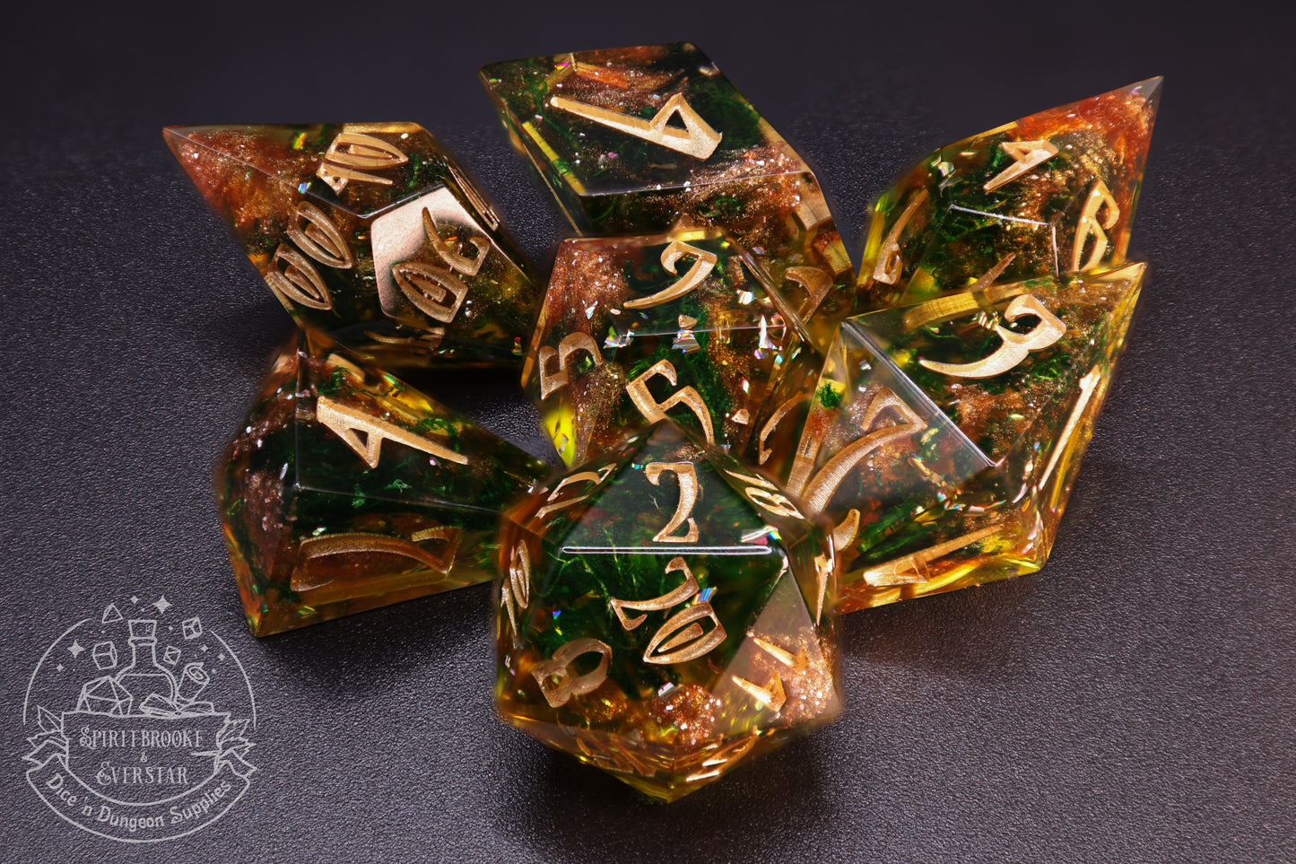 Ambermoss Pointy Polyhedral Dice set