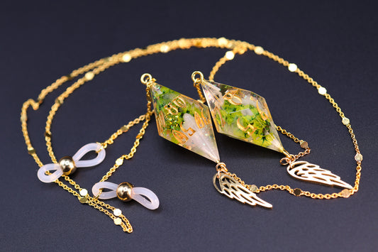 Gold Eyewear Chain Verdant Meadow Dice
