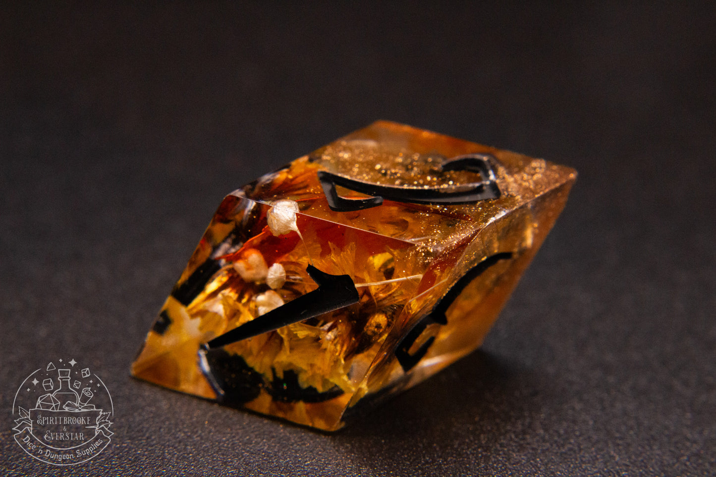 Pumpkin Spice Pointy Polyhedral Dice set