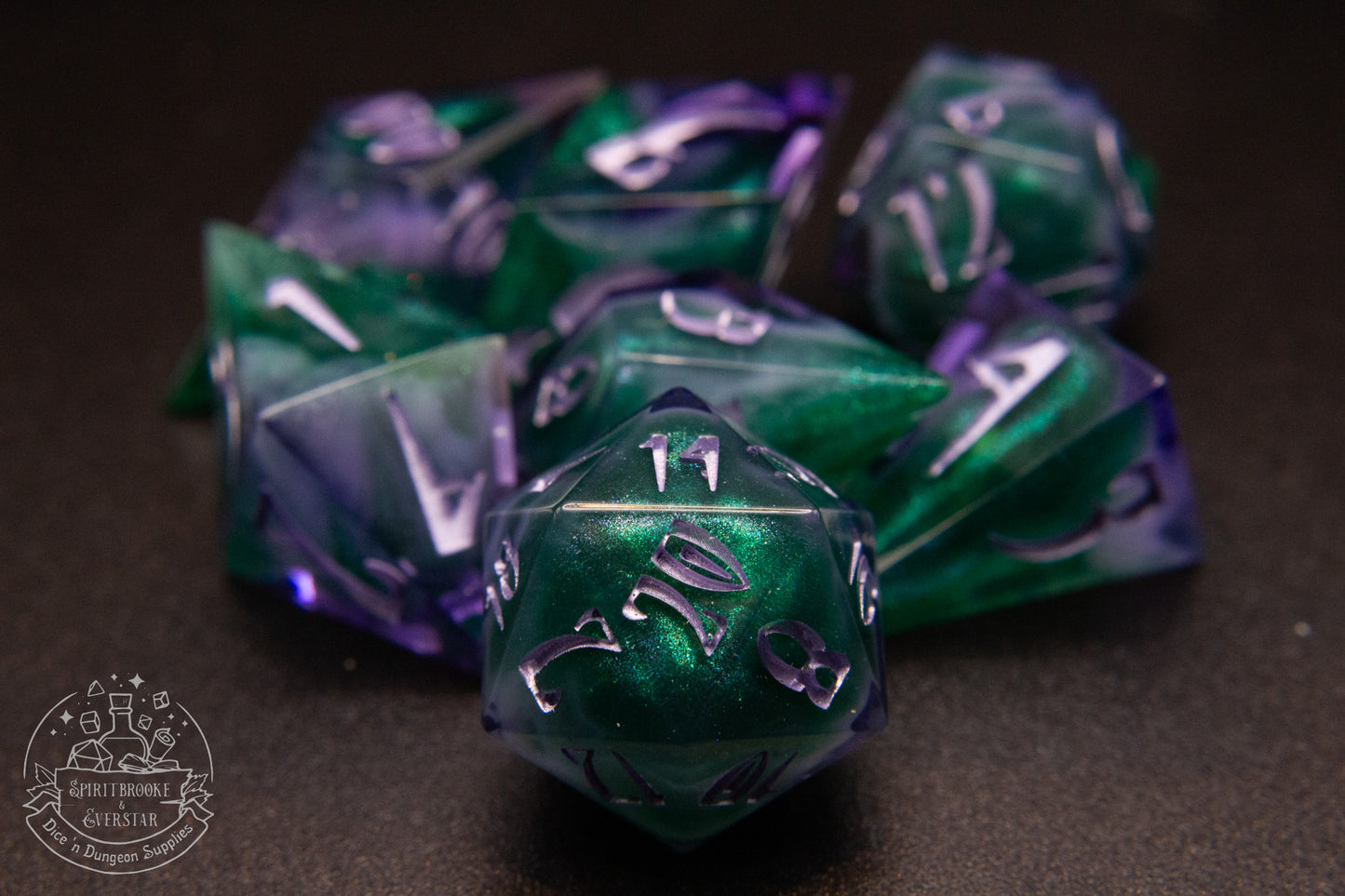 Hexmist Pointy Polyhedral Dice set