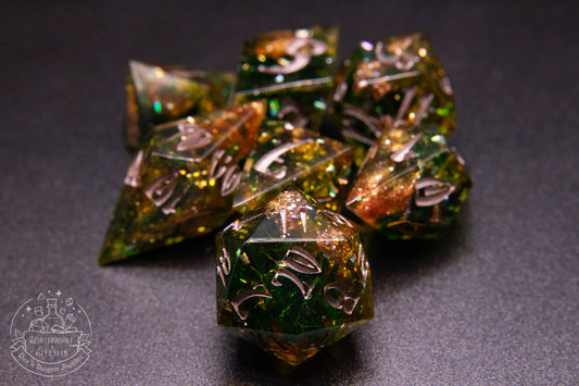 AmberMoss Pointy Polyhedral Dice set