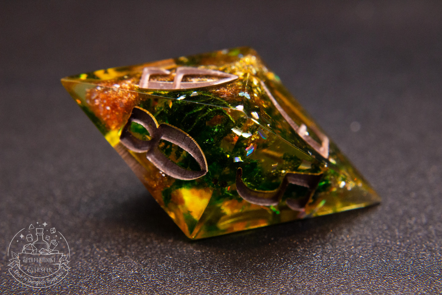 AmberMoss Pointy Polyhedral Dice set