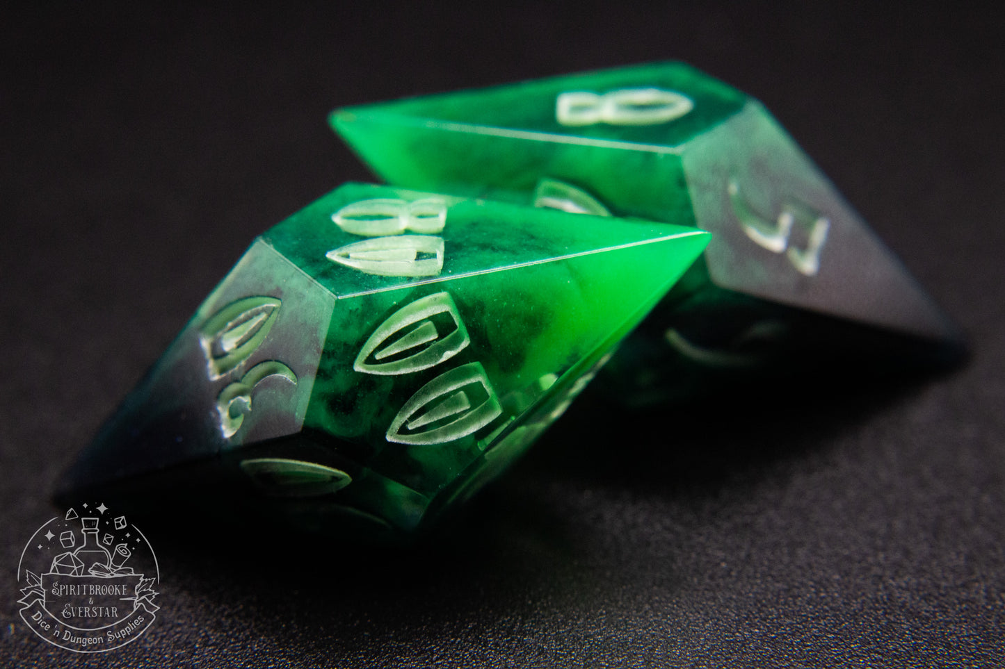 Wraith Pointy Polyhedral Dice set