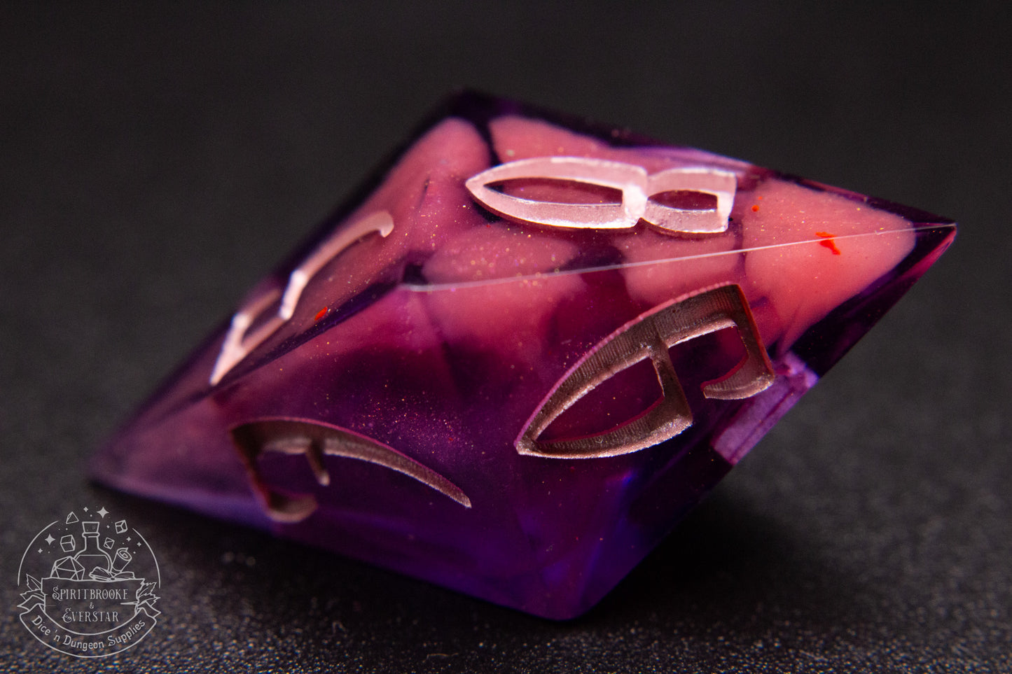 Cursed Rose Pointy Polyhedral Dice set