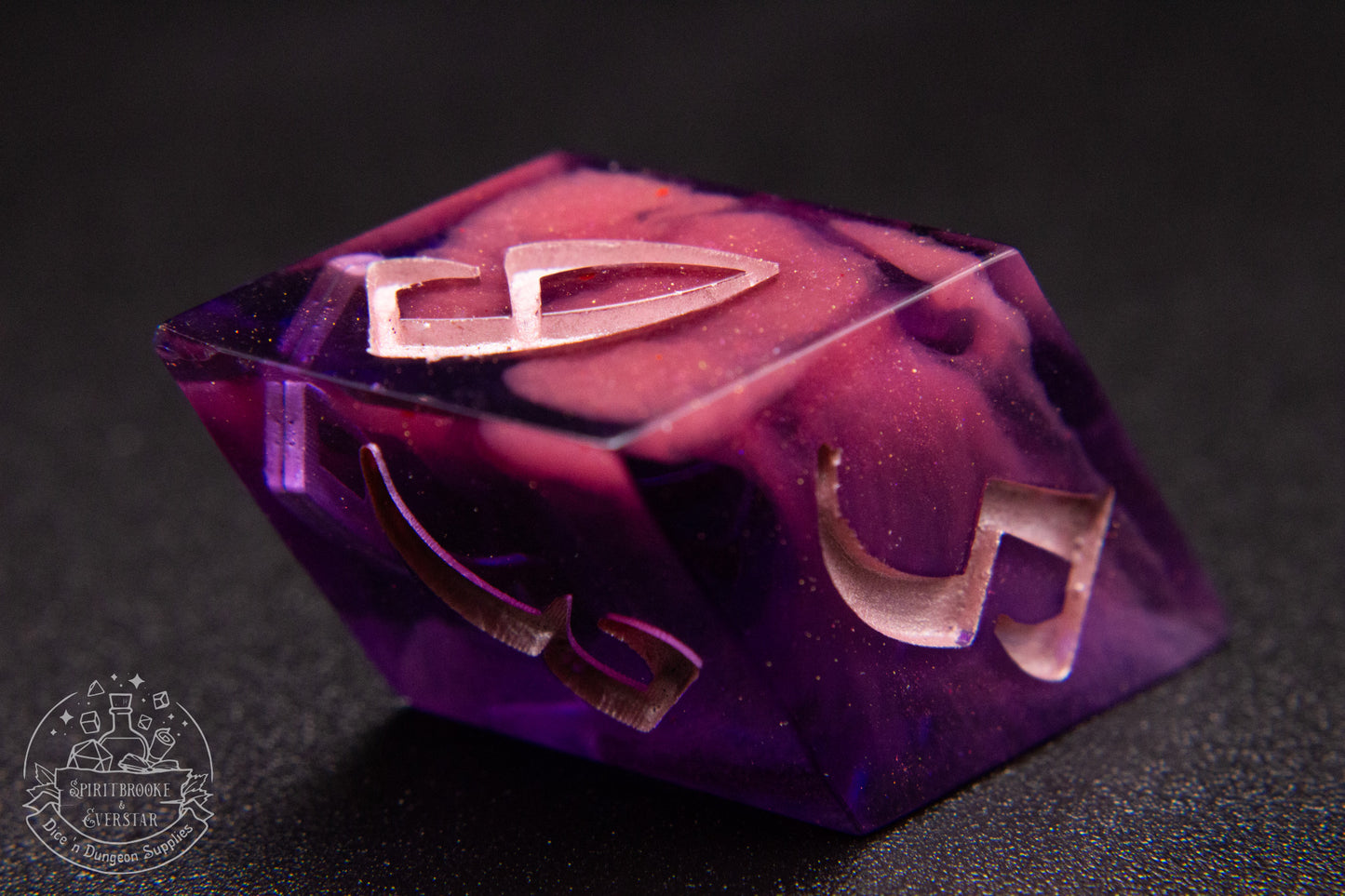 Cursed Rose Pointy Polyhedral Dice set