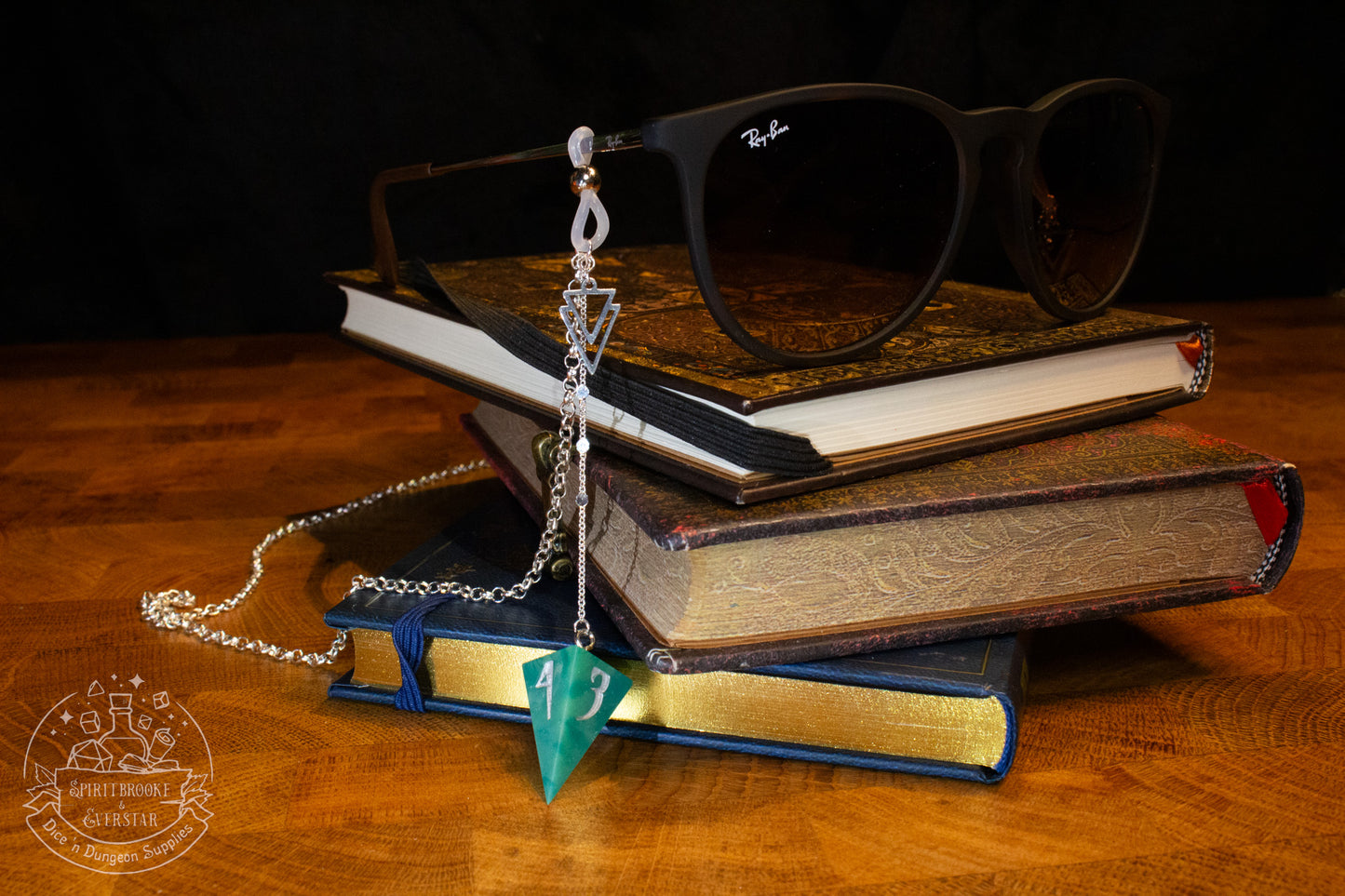 Silver Eyewear Chain Teal/Green Dice