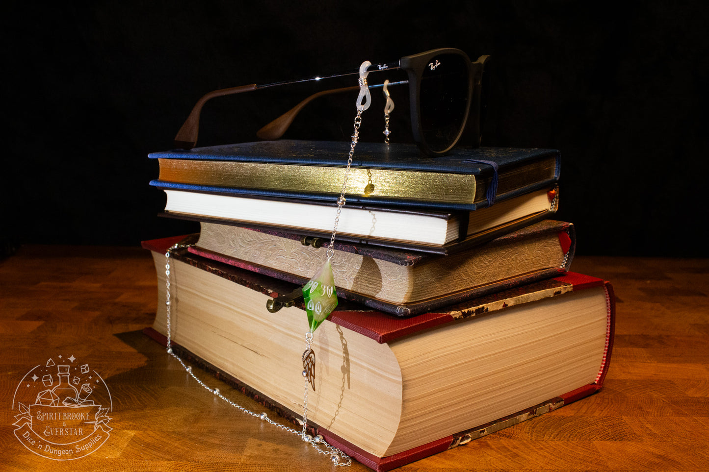 Silver Eyewear Chain Green/Pink Dice