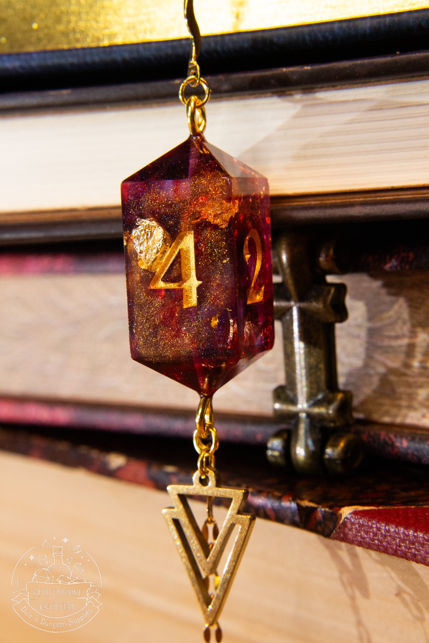 Gold Eyewear Chain Purple/Red Dice