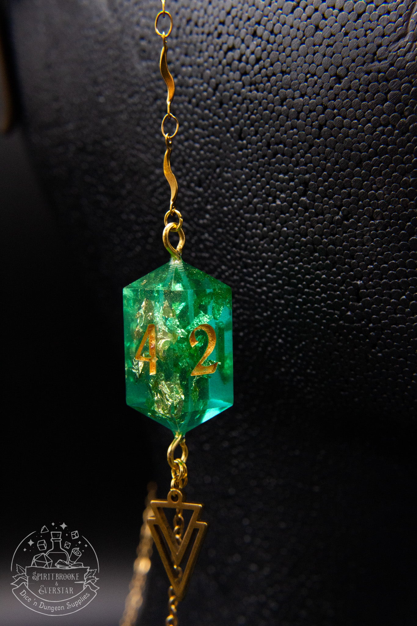 Gold Eyewear Chain Blue/green Dice
