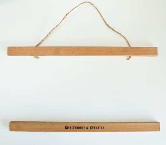 Magnetic Poster Hanger - Light Wood (30 cm)